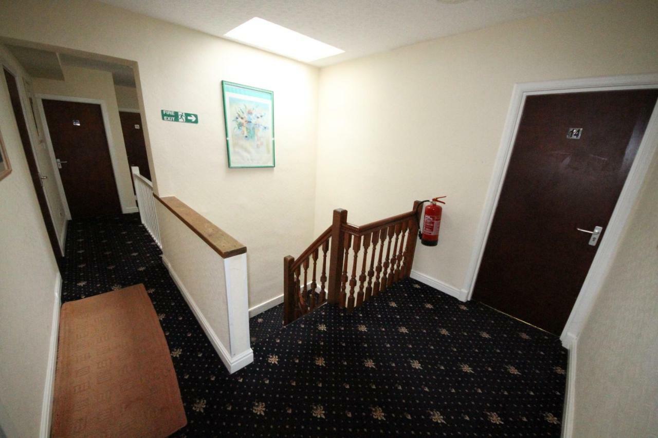 Bed and breakfast Avalon 3*